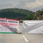 Suman 57 horas de bloqueo de ejidatarios en el Arco Norte