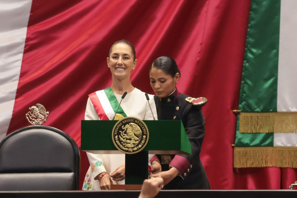 Claudia Sheinbaum protesta como la primera presidenta de México - sheinbaum-galeria-6-1024x683