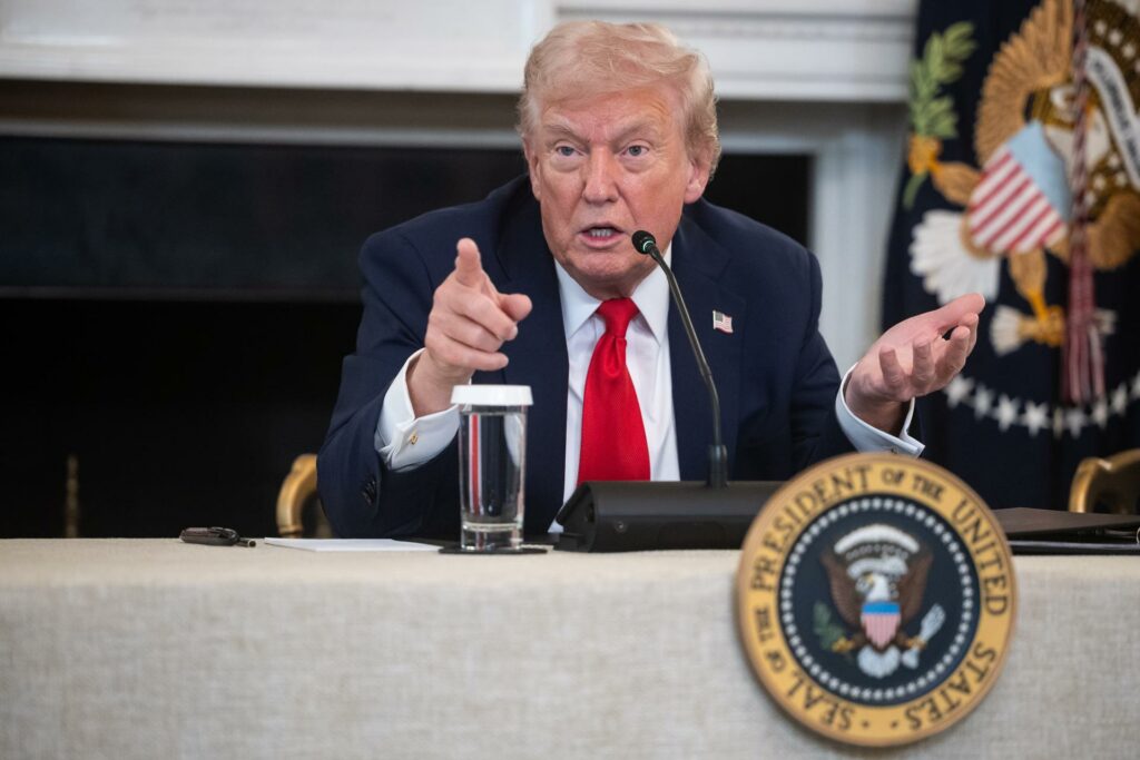 10c97f549c529a169ac45e2ac23f99a7ac2c4469w-1024x683-1 Israel y Hamás sellan la primera fase del plan de paz de Trump - 10c97f549c529a169ac45e2ac23f99a7ac2c4469w-1024x683