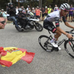 Isaac del Toro logra en el Giro de Emilia su decimocuarta victoria del año