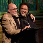 Iñárritu y Guillermo Arriaga se reconcilian a 25 años de ‘Amores Perros’