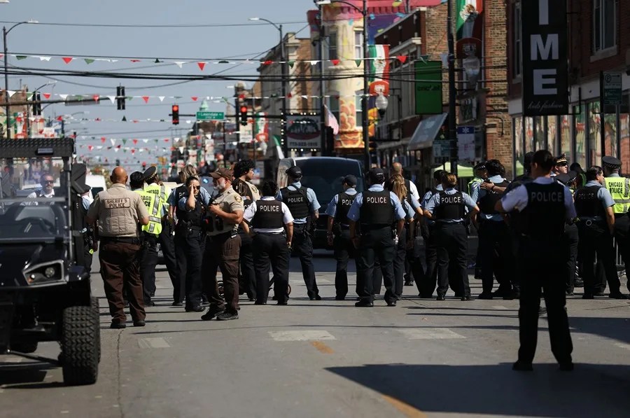 aux01-usa-mexico-paradea