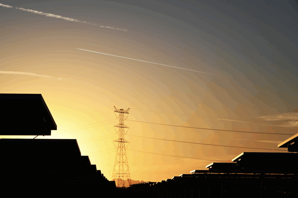 Energía limpia, beneficios verdes para las empresas - captura-de-pantalla-2025-10-08-a-las-83415am-1024x680