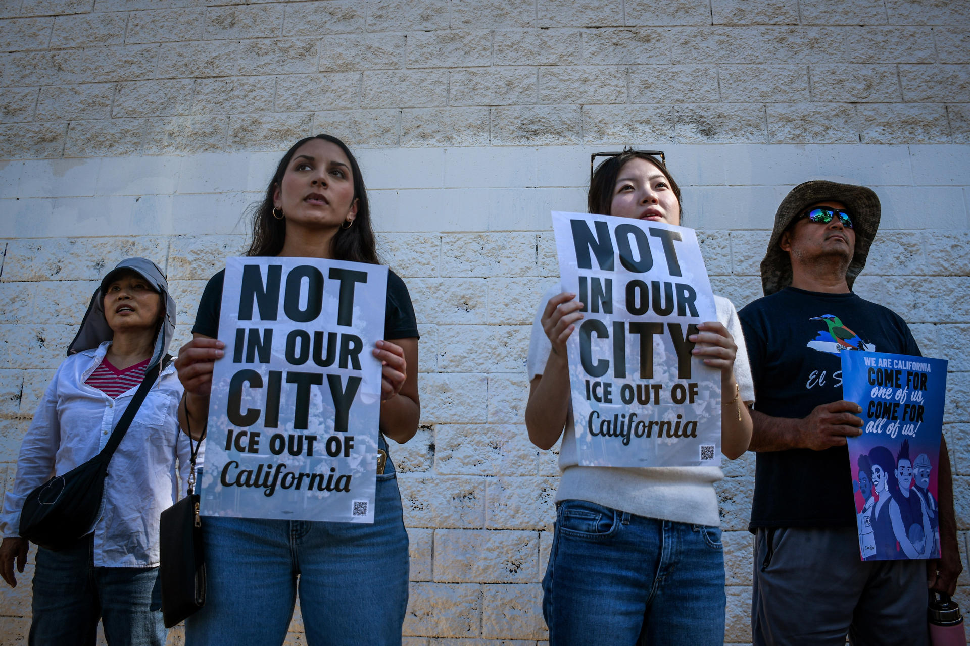 Los Ángeles considera declarar el estado de emergencia por las redadas de ICE