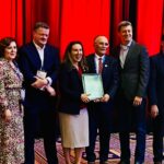 TecSalud recibe premio internacional por su programa de Oxigenación por Membrana Extracorpórea