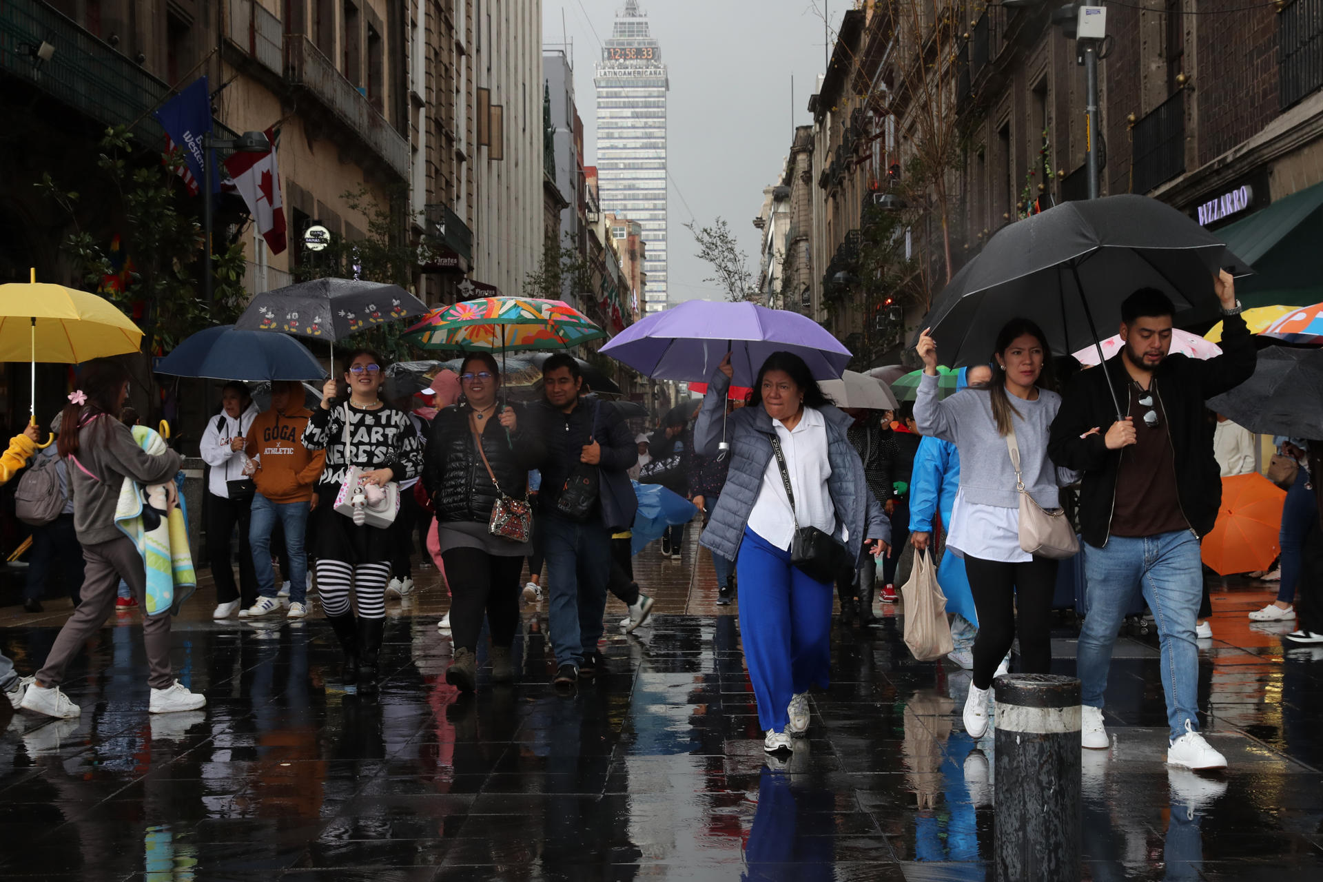 Alerta Amarilla por fuertes lluvias en la CDMX hoy 6 de octubre, ¿a qué hora lloverá?