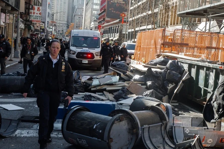 Varios manifestantes fueron arrestados por bloquear el paso a agentes migratorios en Nueva York