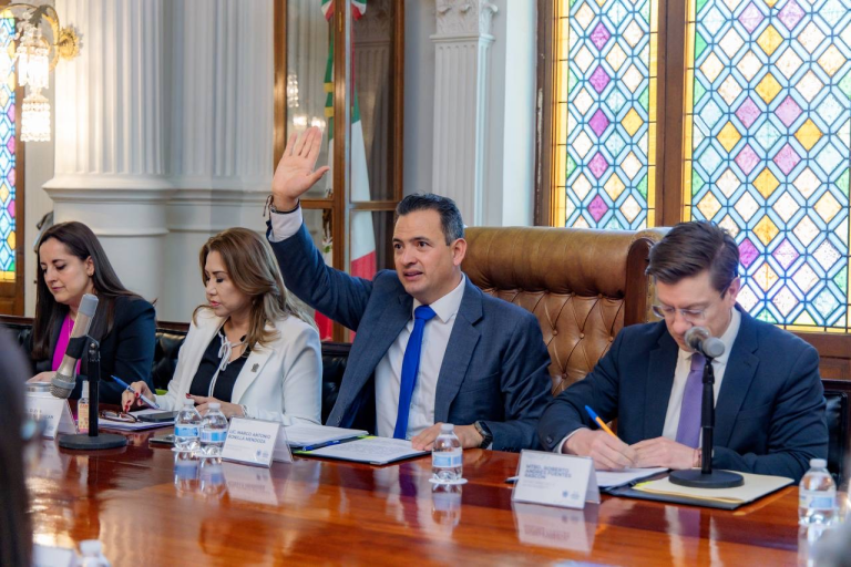 d9de0438-4b66-45e2-9b56-79097115a993