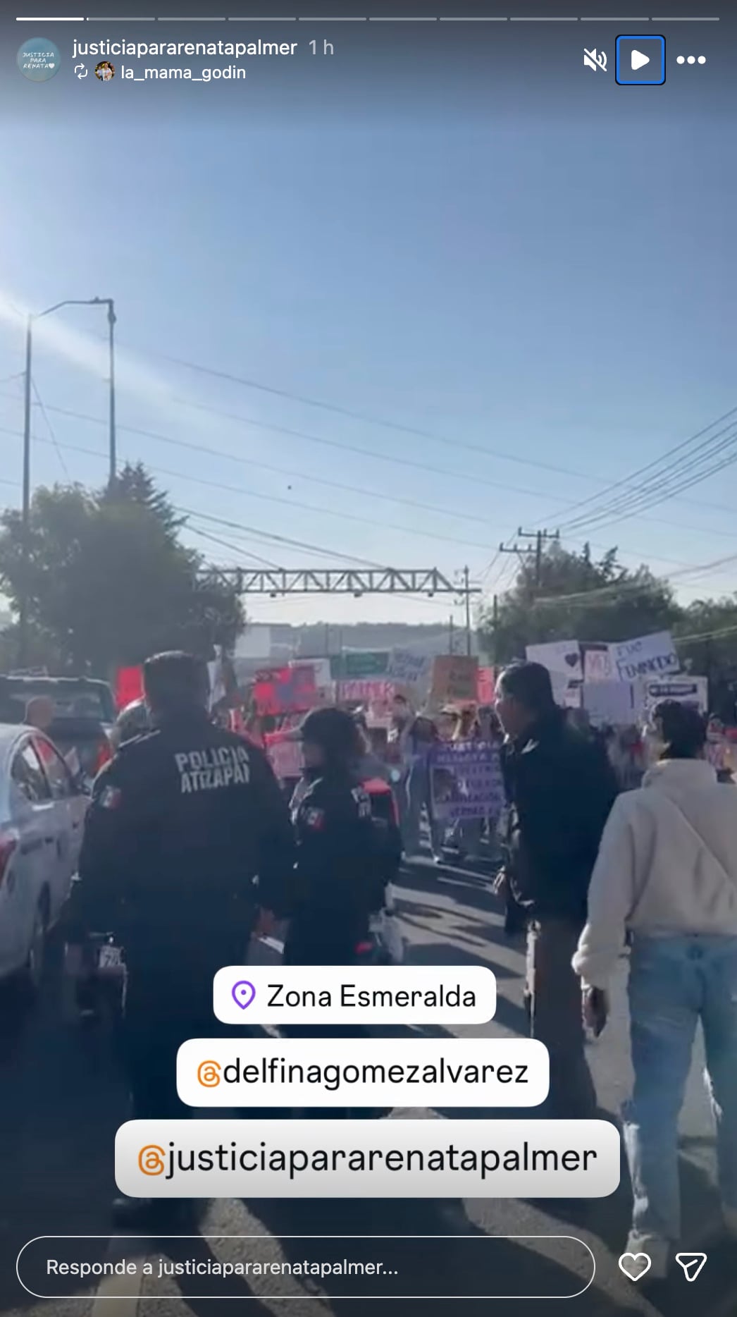 Familiares de Renata Palmer protestan en zona Esmeralda en Atizapán de Zaragoza