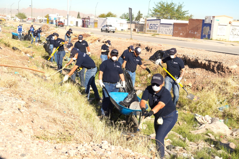 2f7940b4-b2c8-4c5b-b9f1-a2650c6b65af