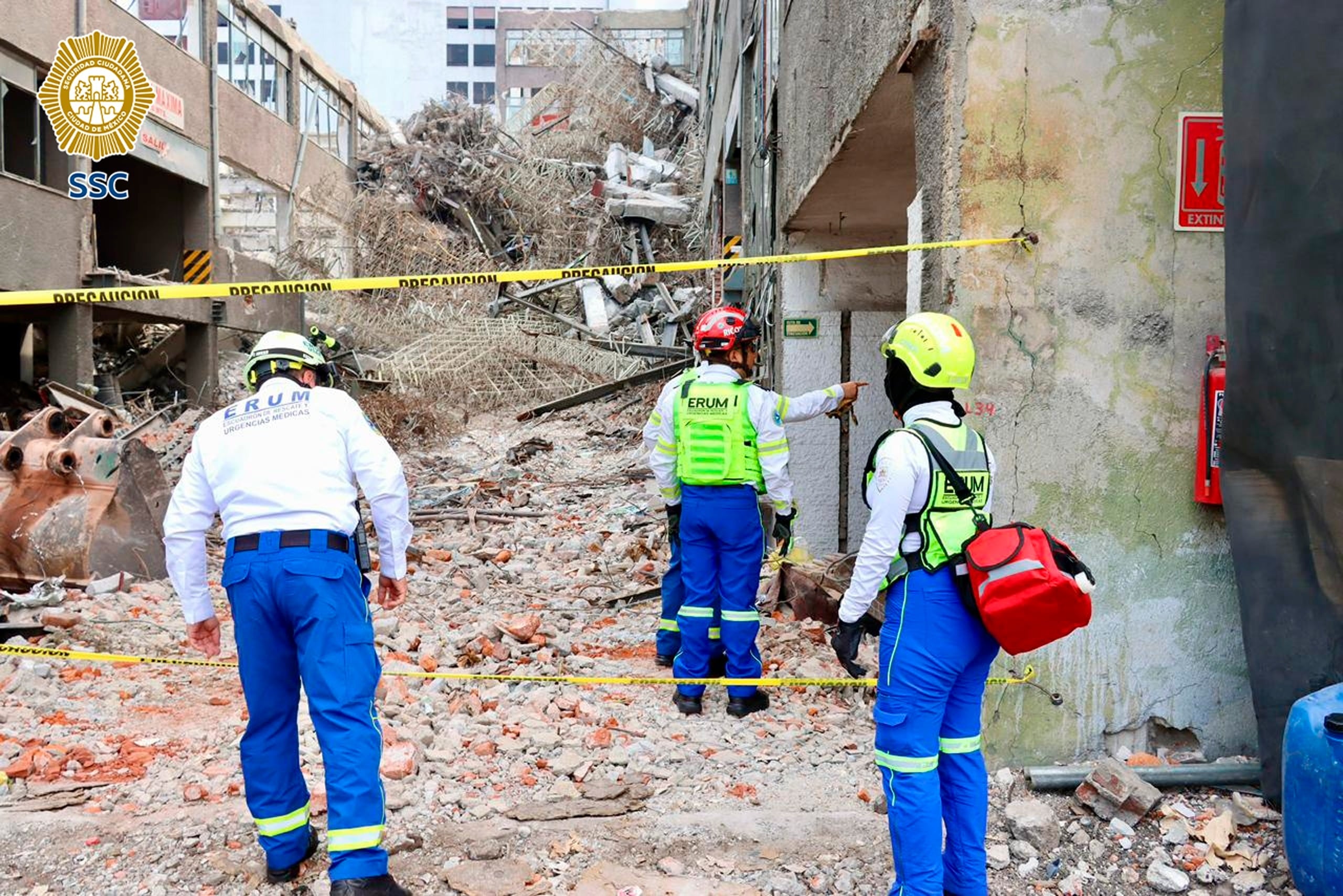 Confirman primera muerte por derrumbe de edificio en San Antonio Abad