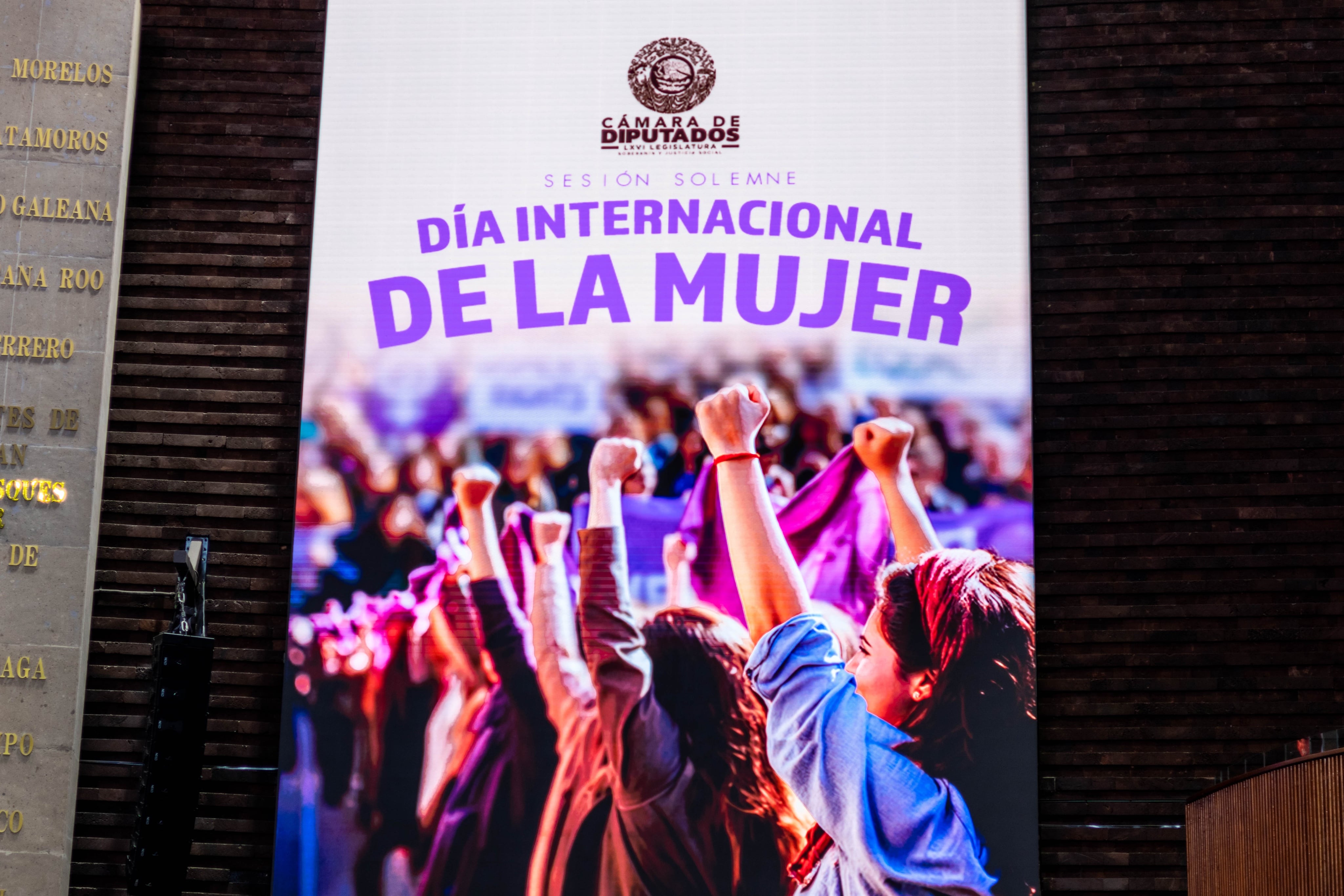 La mención de Cuauhtémoc Blanco por el Día Internacional de la Mujer