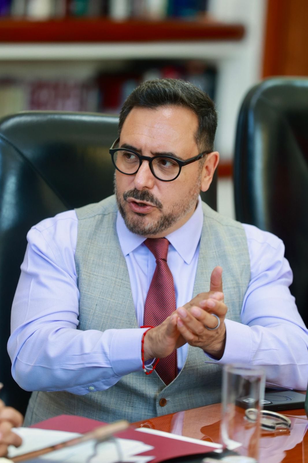 ajf6ktxgwbdj5ouygxvpxbjmmq ¿Quién es Arturo Reyes Sandoval?