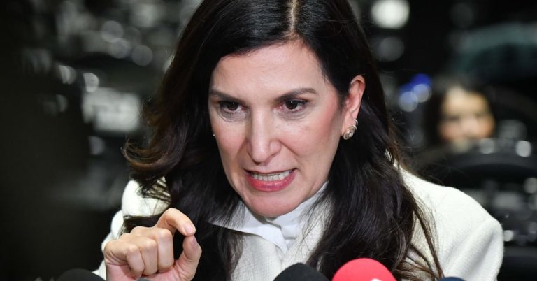 dxe7gude2vgaxpvxen5qn5h2xa-1