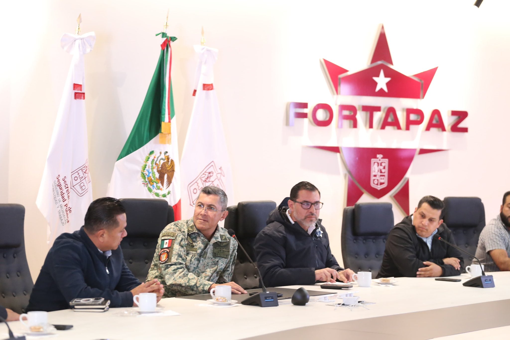 ¿Quién es Oscar Rentería Schazarino?