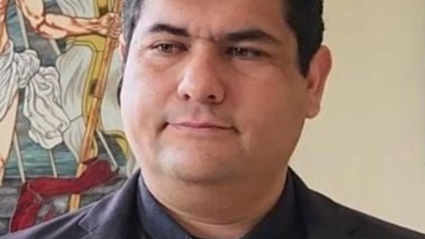 Arquidiócesis de Guadalajara investiga al padre Lolo por cartas al CJNG