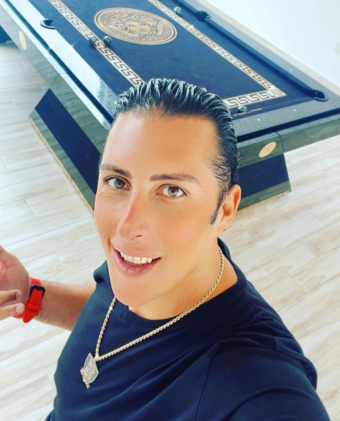 ¿Quién es Fer Italia? El influencer acusado de violación seguirá su proceso en libertad