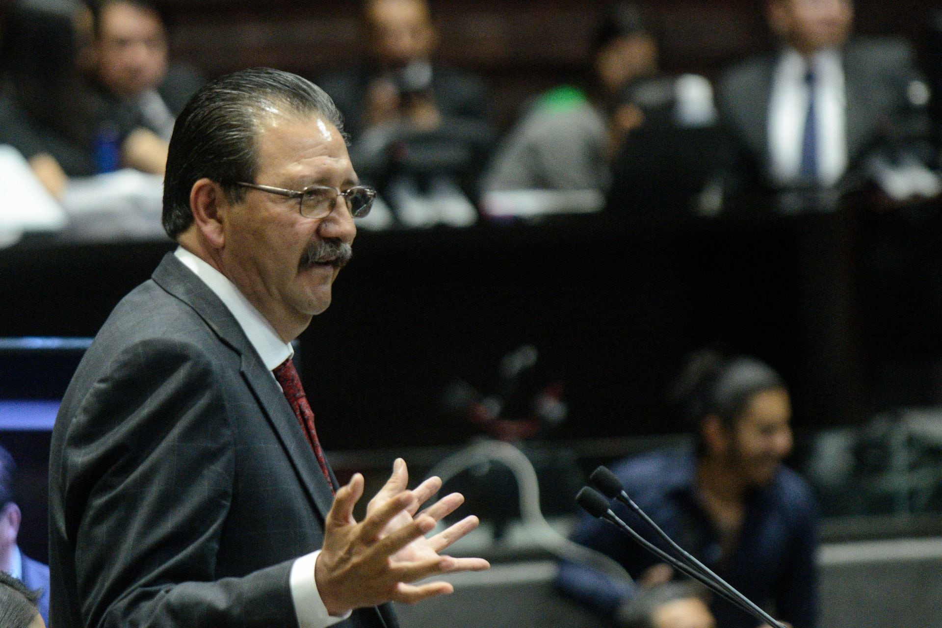 ydhx3jgcqze45cvdnxpcnmd2qm Reginaldo Sandoval, coordinador del Partido del Trabajo en la Cámara de Diputados