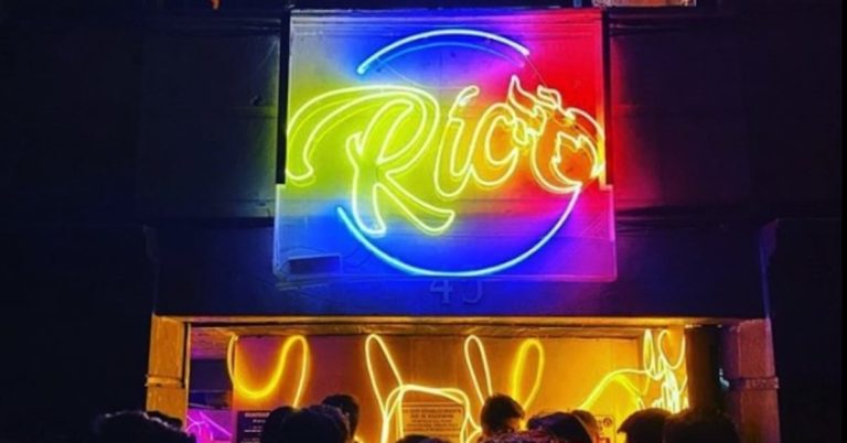 4kj5map66bhzhcqplpupbjwk2e