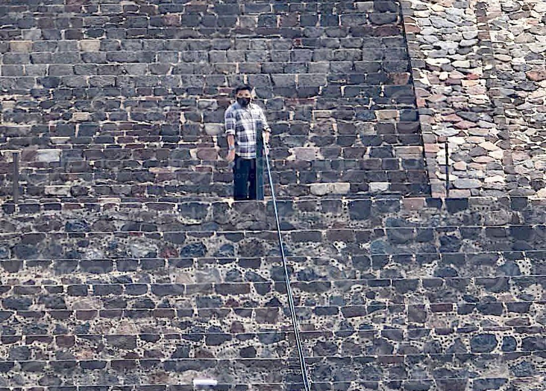 a2ten64sjnfrvi6jjxweu5uole Balacera en Teotihuacán