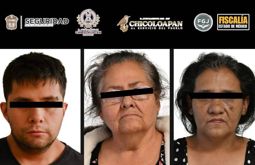 Doña Carlota Alfaro y sus 2 hijos