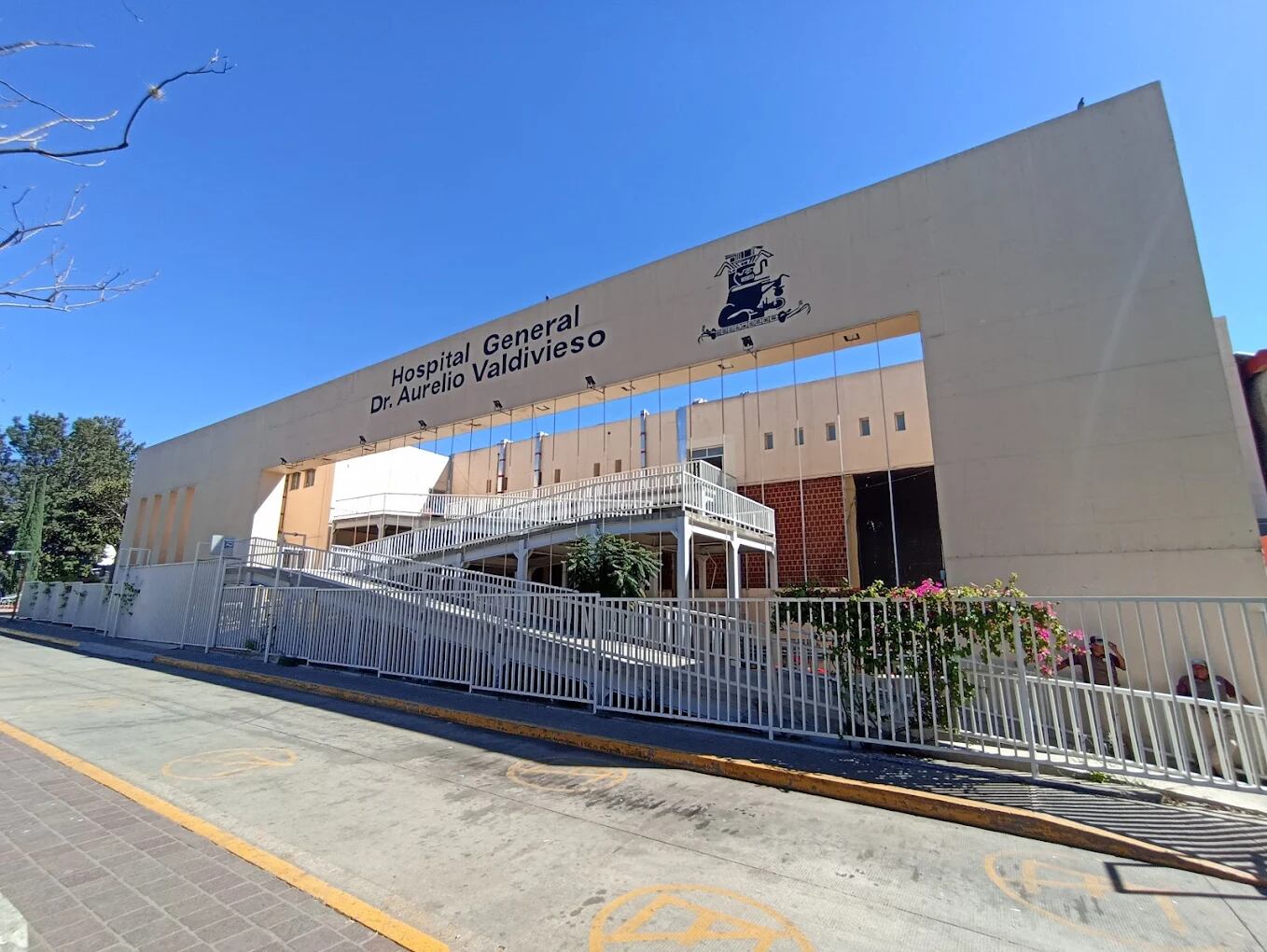 szqvpaygdfcwvbsxz4ejn7c4lm Hospital de Especialidades “Dr. Aurelio Valdivieso”