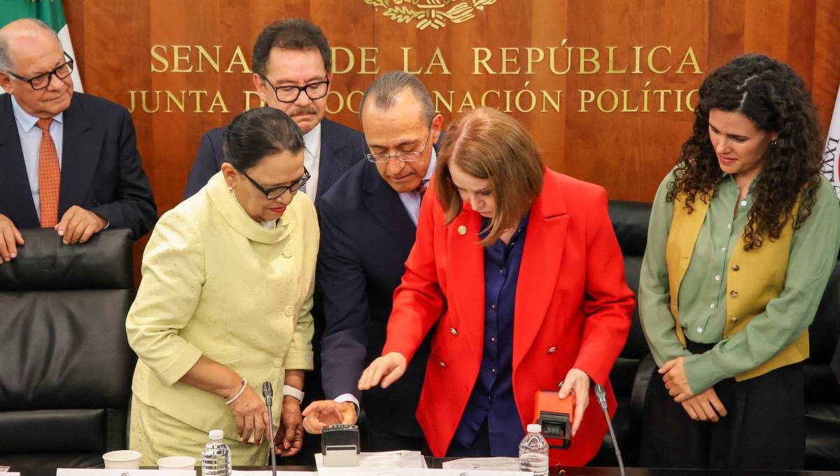 Comisión Permanente recibe propuesta presidencial de reforma judicial