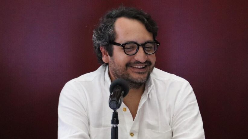 hf5f7znjvze2lihzbhffu6ydv4 Andrés Manuel López Beltrán responde con sonrisa a cambios en Morena
