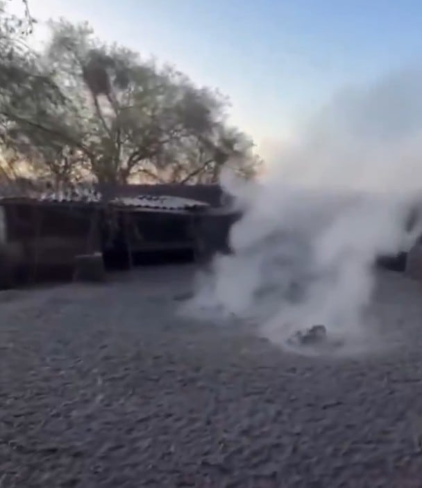 xbhtyfthtfebfpfswltg5u5tfa UNAM descarta volcán o géiser en El Salitre; es un pozo de lodo