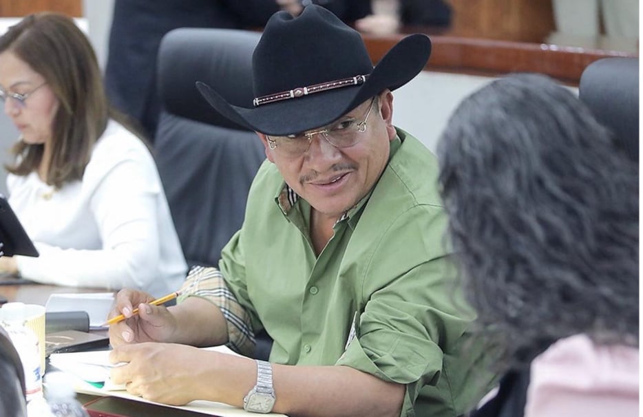 3lizasipeffq5h2yjsemrve2ly Exhiben a Tomás Zavala por usar un costoso reloj Cartier