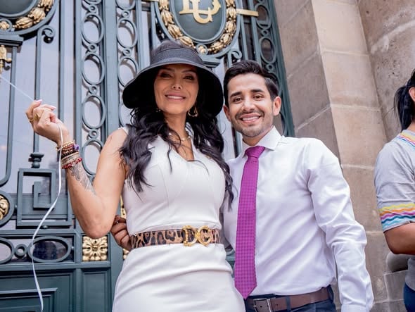 56vipbmbx5dnbg5at6gijjseqe Diana Sánchez Barrios y su asesor político.