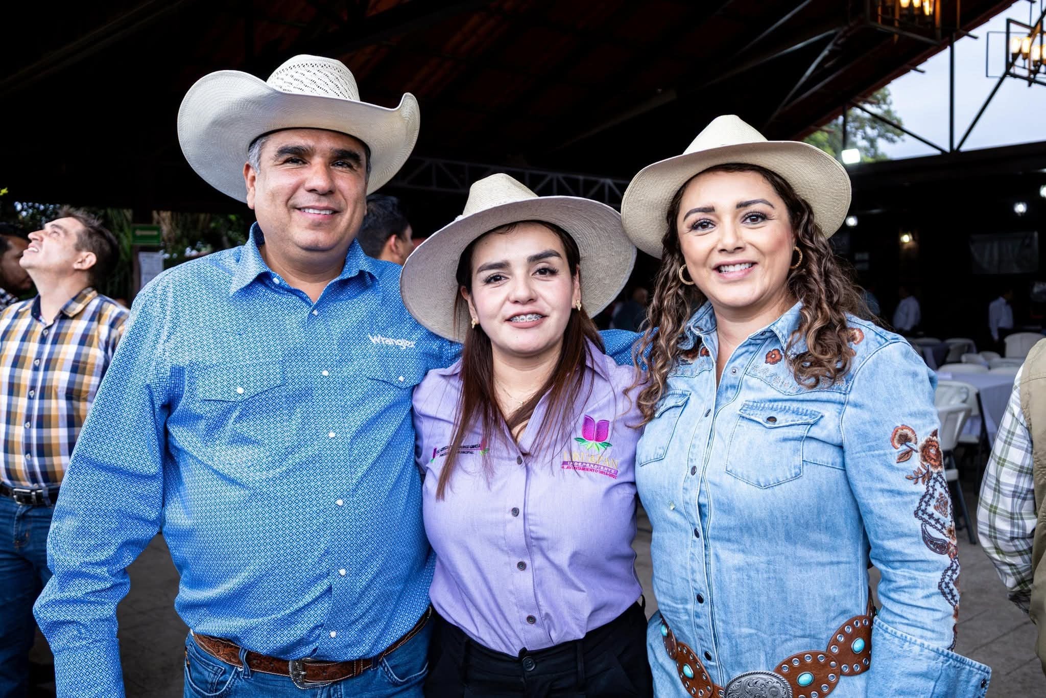 Grecia Quiroz suma apoyos: se reúne con Julián LeBarón y empresarios rumbo a 2027