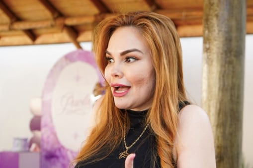 Paola Gárate no cuenta con protección tras recibir una corona fúnebre