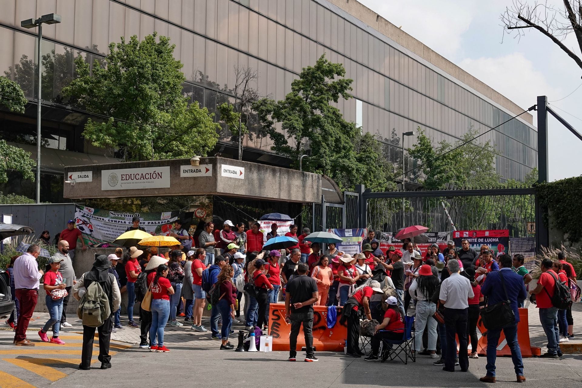 ezsowombuffm7mxgfnpninvnbi-2 CNTE en huelga nacional de la CDMX.