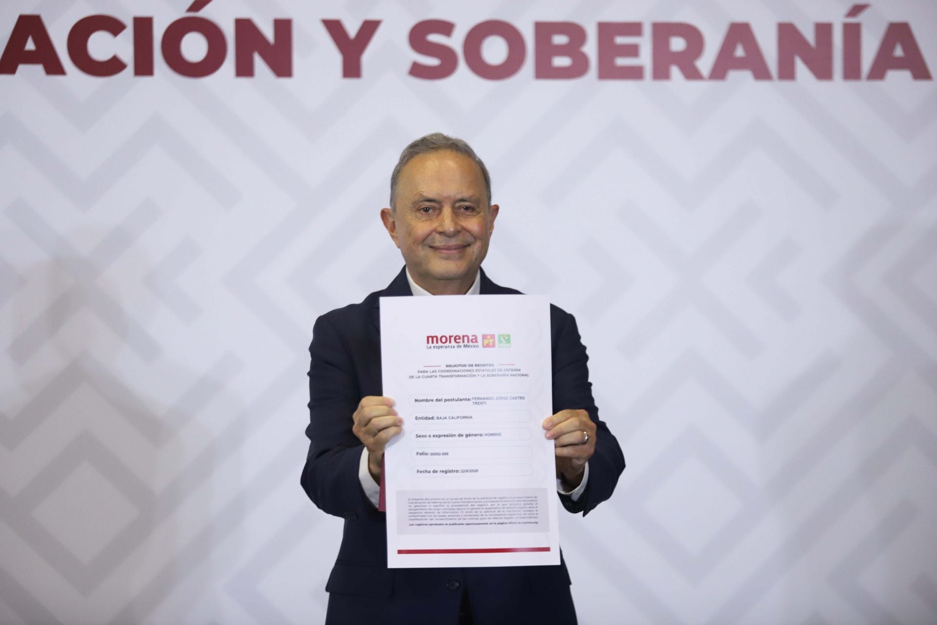 Fernando Castro Trenti se registra para coordinar la Transformación en Baja California