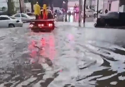Tlalnepantla bajo el agua: inundaciones golpean a Los Reyes Ixtacala