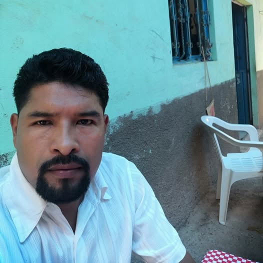 uhac3ydxhjflfbyhun56egzlqe Proceso Columbo González González, maestro integrante de la CNTE.