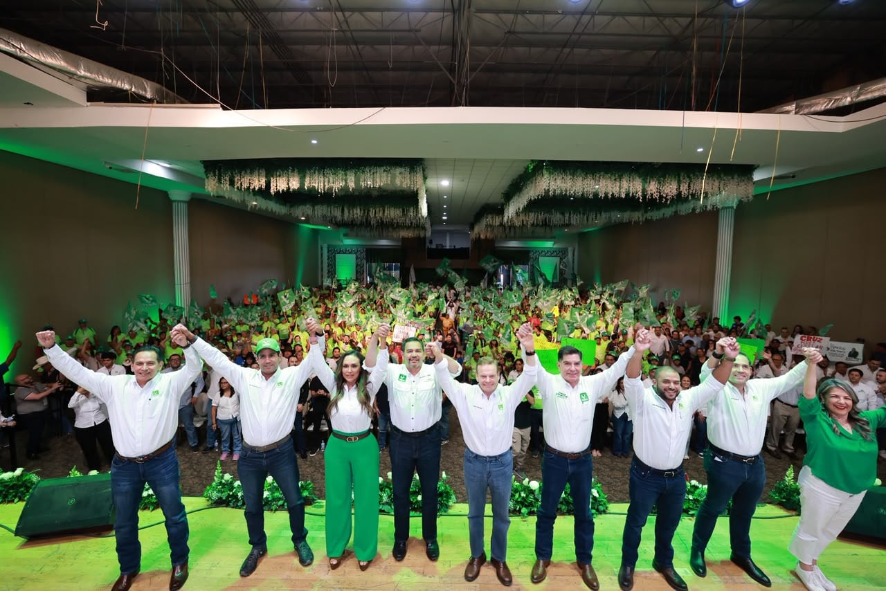 3cih3bz7zfdfxkxcbu4jeza4ni Arturo Escobar expresó el respaldo del Partido Verde a Cruz Pérez Cuéllar rumbo a la definición interna del movimiento.