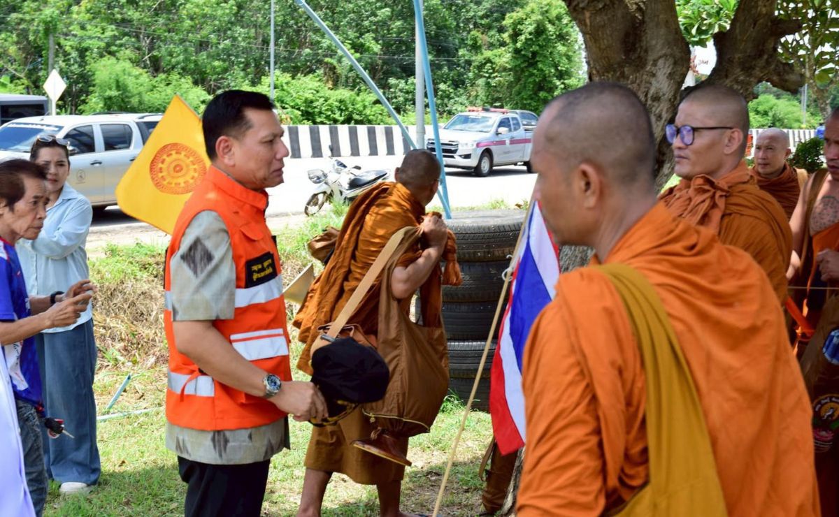 atencion-de-atropellamiento-de-monjes-budistas-en-tailandia Adolescente atropella a monjes budistas en Tailandia; hay 8 muertos y 14 heridos - atencion-de-atropellamiento-de-monjes-budistas-en-tailandia