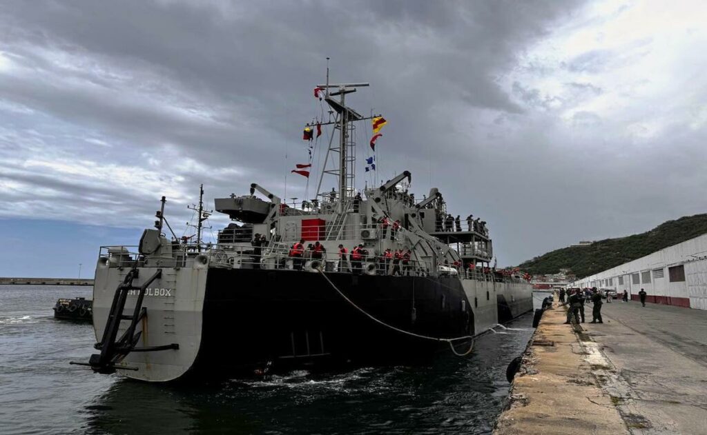 Buques de la Armada de México llevan más de 388 toneladas de ayuda humanitaria a Venezuela - buques-de-la-armada-de-mexico-llevan-mas-de-388-toneladas-de-ayuda-humanitaria-a-venezuela-3-1024x631