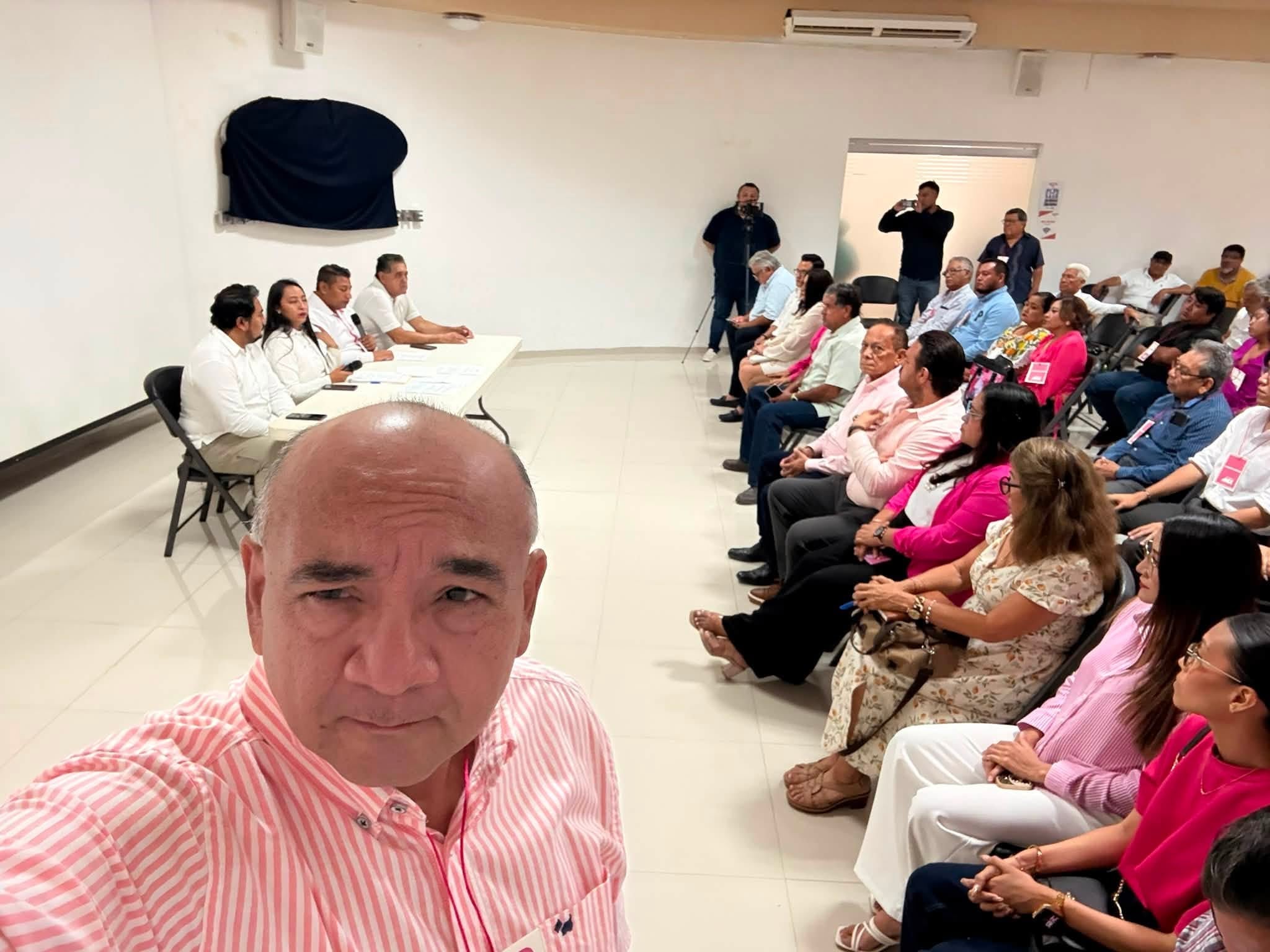 Cuestionan a Somos México por designar a Víctor Améndola, inscrito en registro de violencia política