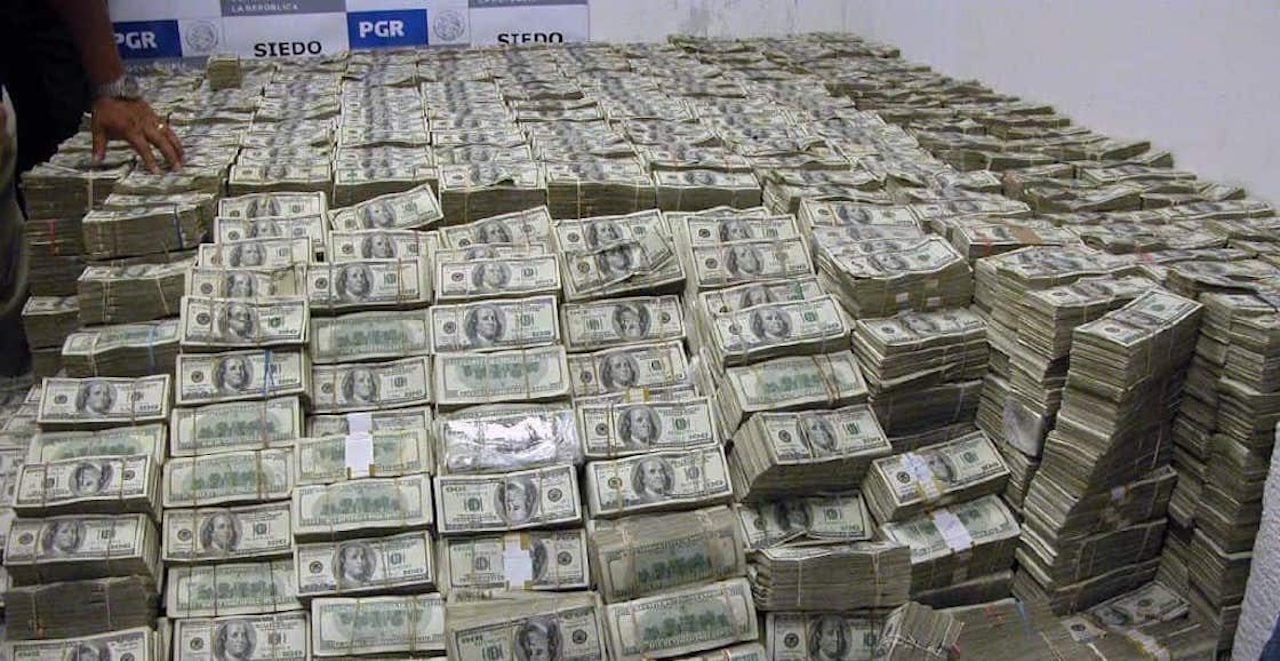 Dinero encontrado en propiedad de Zhenli Ye Gon