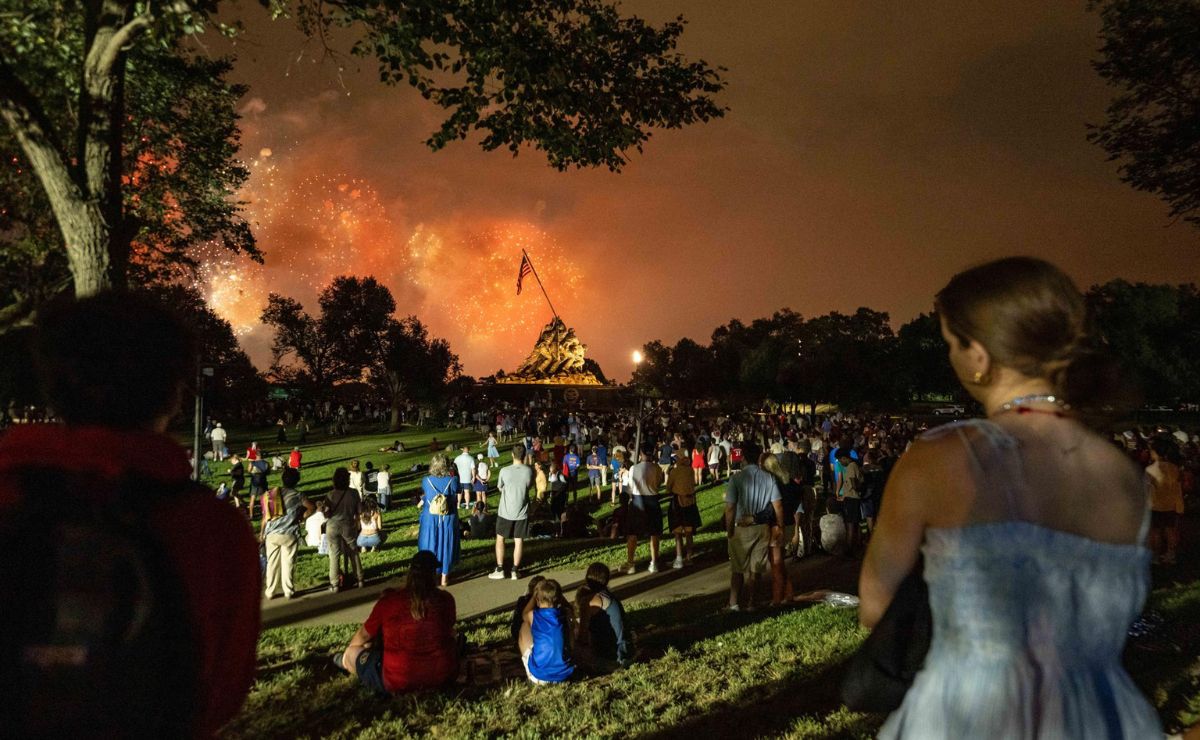 dia-de-la-independencia-de-estados-unidos Trump agradece a agentes por garantizar la seguridad en su evento "espectacular" del 4 de julio - dia-de-la-independencia-de-estados-unidos
