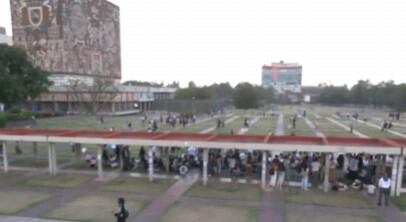 Alumnos de UNAM e IPN marchan a Rectoría de CU