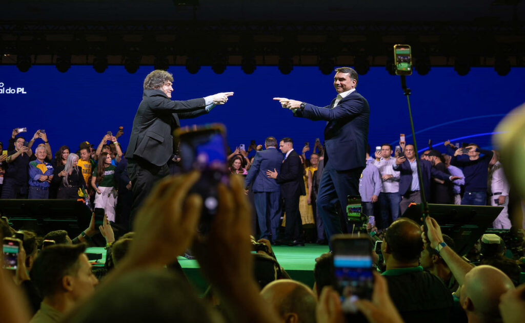 Entre conspiraciones mundialistas e insultos a Lula, Milei eleva la tensión con Brasil - entre-conspiraciones-mundialistas-e-insultos-a-lula-milei-eleva-la-tension-con-brasil-2-1024x631