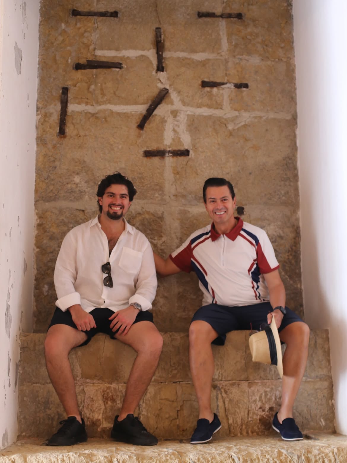 Alejandro Peña Pretelini y Enrique Peña Nieto