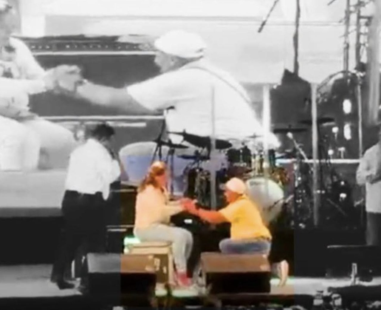 zswudeh7wjdtfj2emcg5xzkeui-1 Fernando 'N' le pide matrimonio a Diana Marina en septiembre de 2025.