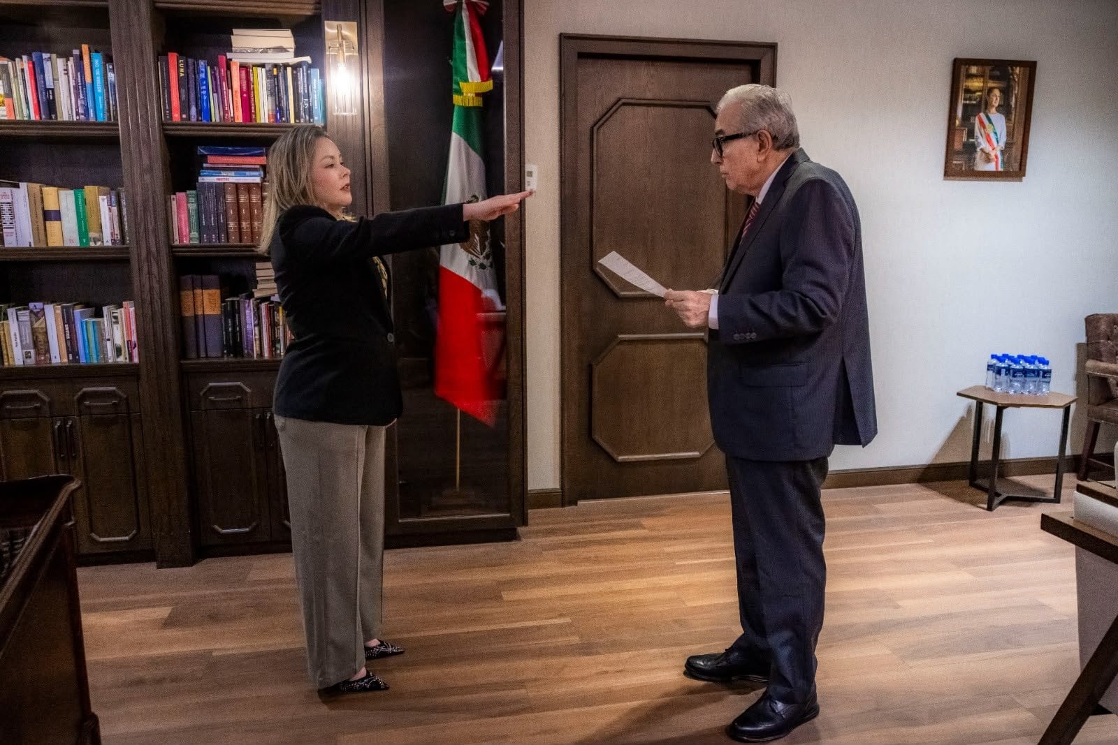Rubén Rocha Moya, gobernador de Sinaloa, retoma actividades y se reúne con su gabinete
