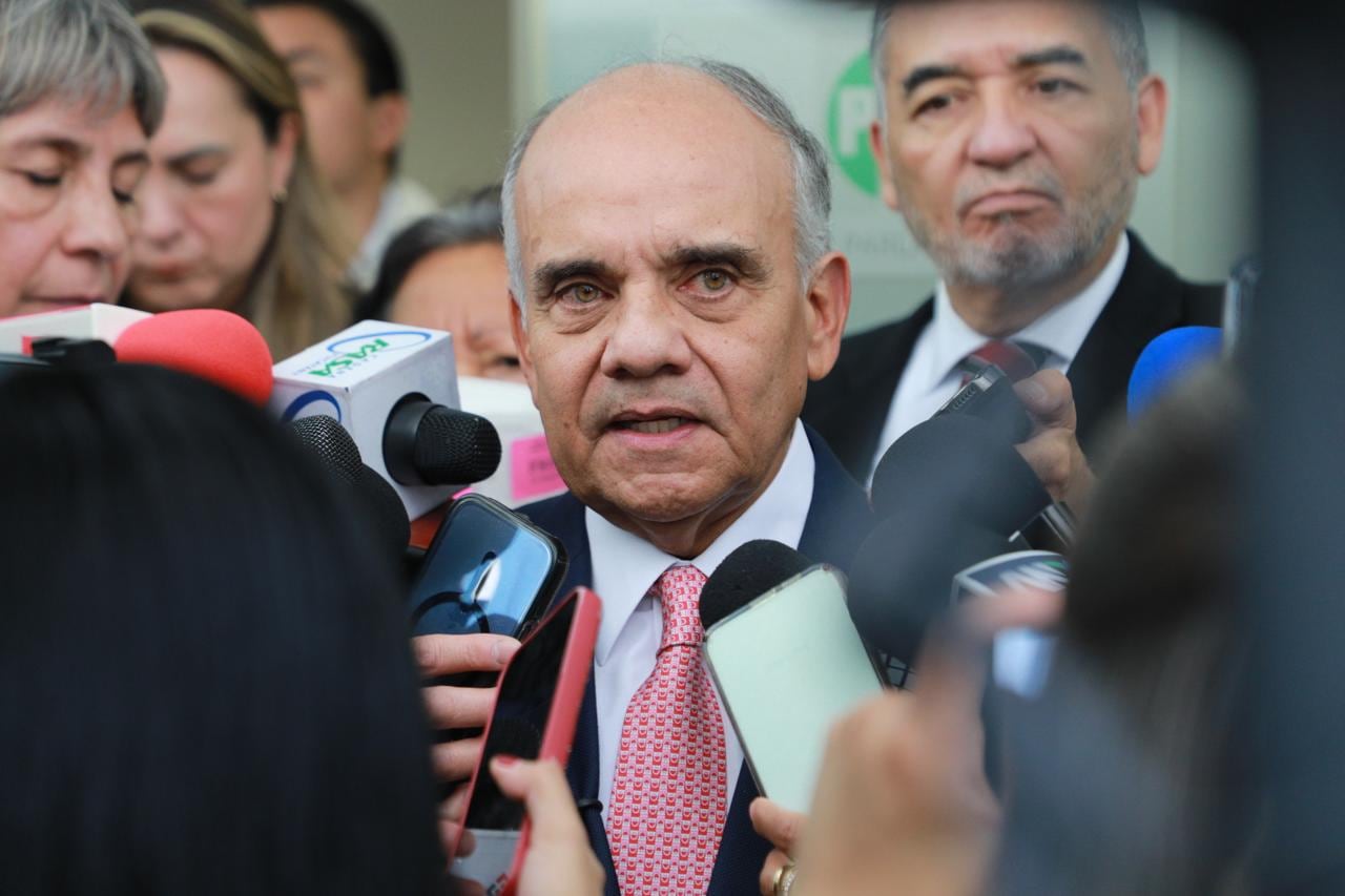 ypg2iixkm5asro2362s7ycktaq-1 “No huelo a baúl": Manuel Añorve responde a Nayeli Salvatori y Grace Palomares