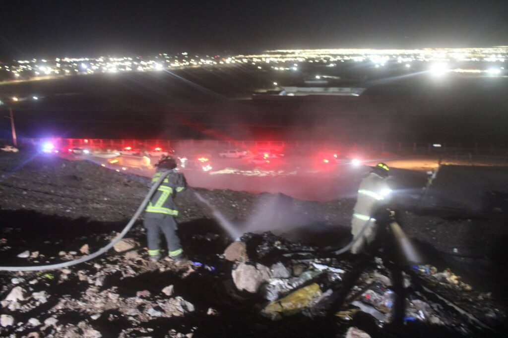 En menos de 1 hora controlaron incendio en el Relleno